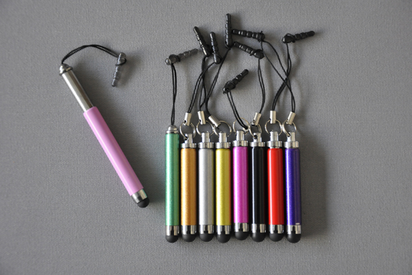 Mini-Touch-Pen ausziehbar - 7.5cm mit Pin für Kopfhörerbuchse